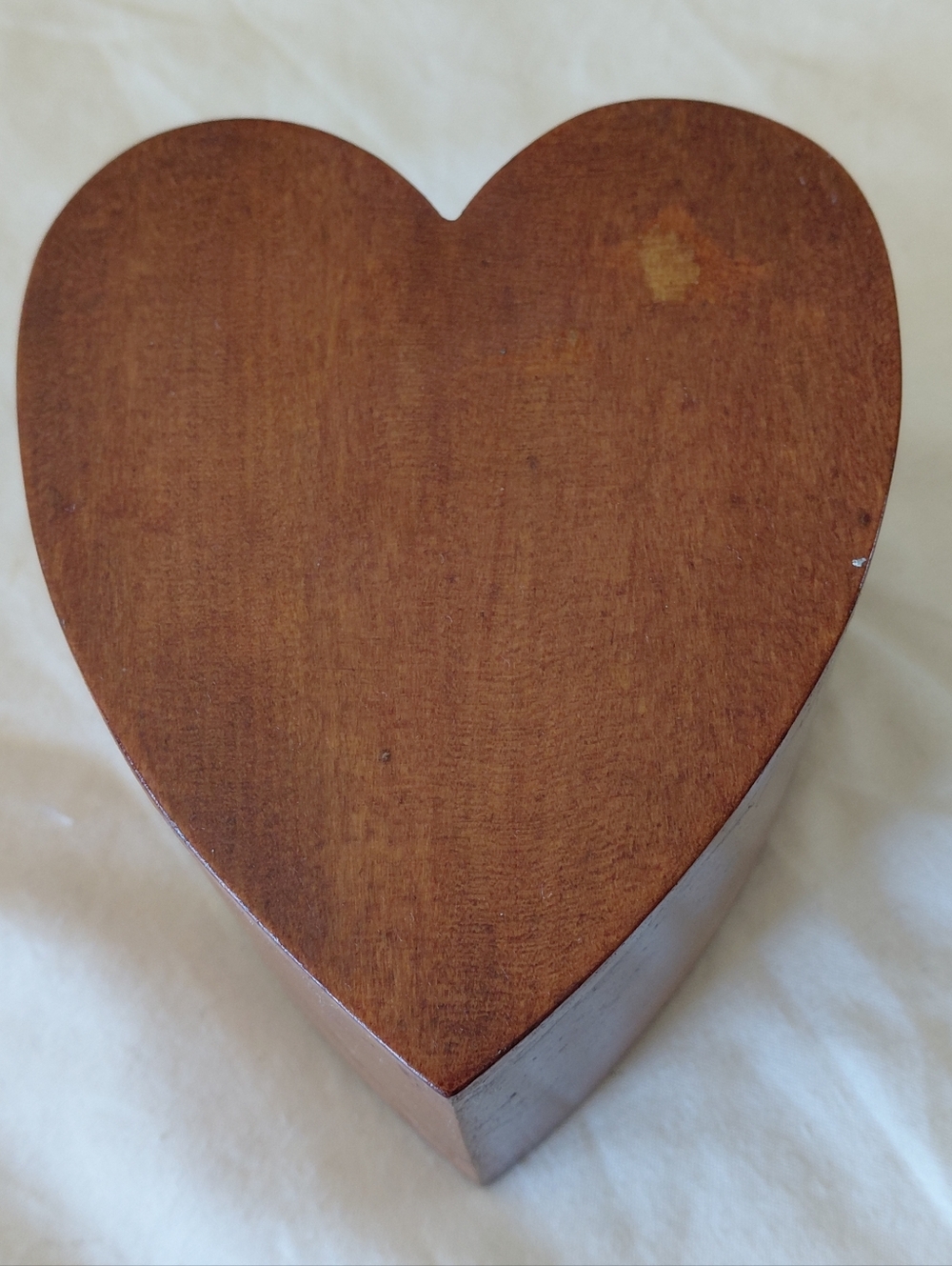Vintage 1940s Handmade Heart-Shaped Wooden Trinket Box - Brown